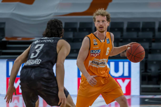 更倾向信赖 更倾向信赖