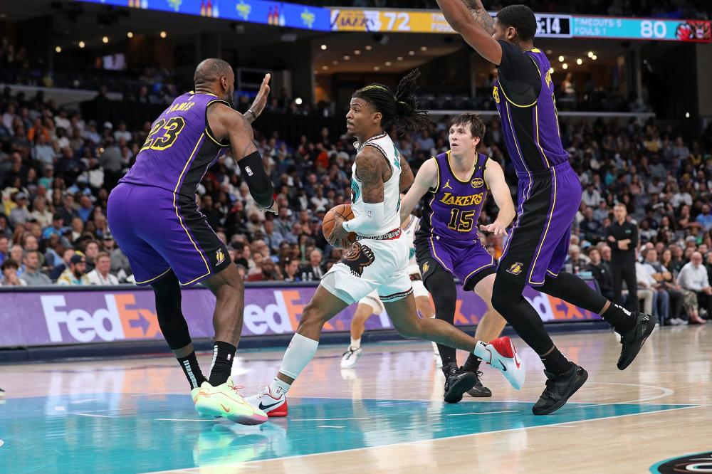 在经济压力 在经济压力